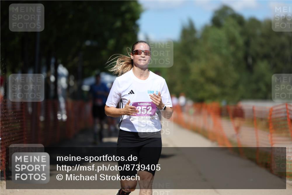 07.09.2025 - 19. Norderstedt Triathlon Michael Strokosch http://msf.ph/oto/8739405 07.09.2025 13:48:06 Laufen 153, 316, 334, 352, 1292 meine-sportfotos.de