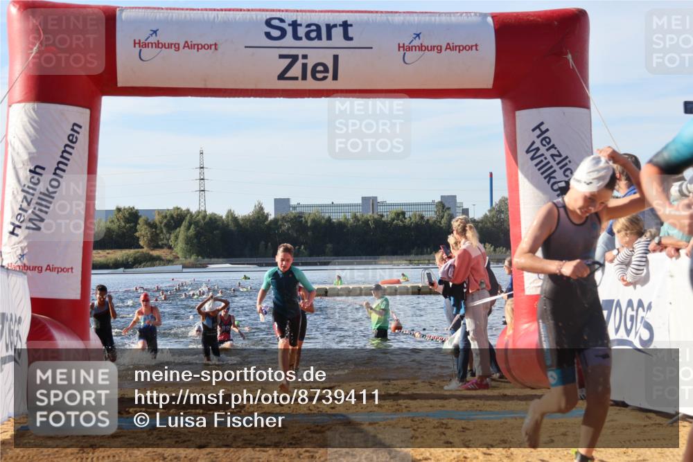 07.09.2025 - 19. Norderstedt Triathlon Luisa Fischer http://msf.ph/oto/8739411 07.09.2025 09:29:26 Schwimmen 554, 562, 567, 570, 588, 591, 604, 606, 613 meine-sportfotos.de