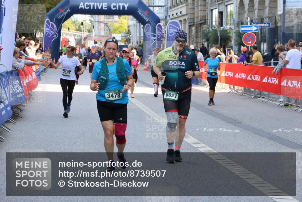 07.09.2025 - BARMER Alsterlauf Strokosch-Dieckow http://msf.ph/oto/8739507 07.09.2025 10:18:46 Ziel 2189, 2219, 2587, 2725, 3186, 3291, 3292, 3848, 3849, 3882, 4207, 4284, 4390, 4410, 4438, 4459, 5622, 5706, 6055 meine-sportfotos.de