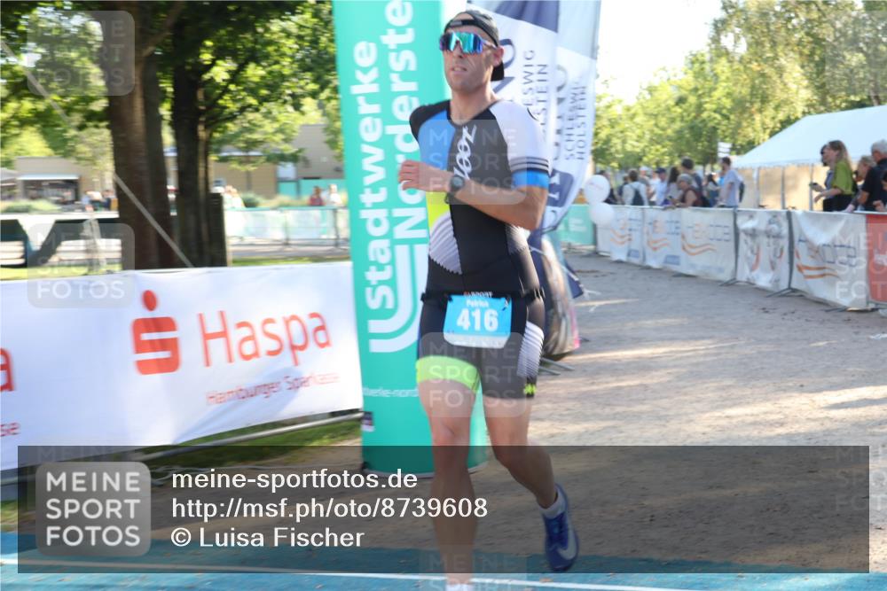 07.09.2025 - 19. Norderstedt Triathlon Luisa Fischer http://msf.ph/oto/8739608 07.09.2025 16:51:04 Ziel 416, 1061, 1424, 1559 meine-sportfotos.de