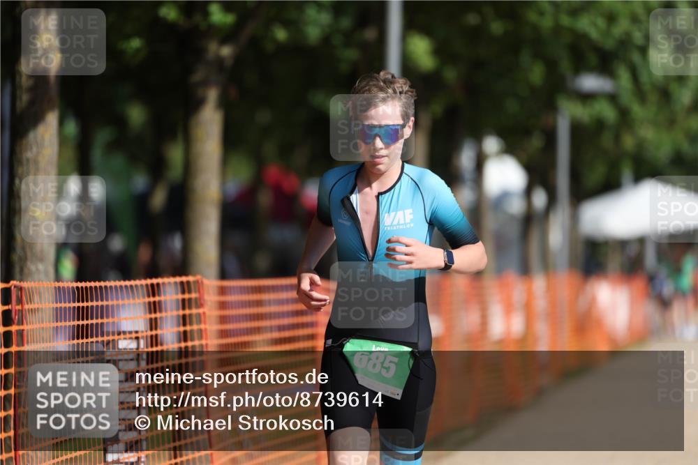 07.09.2025 - 19. Norderstedt Triathlon Michael Strokosch http://msf.ph/oto/8739614 07.09.2025 10:55:10 Laufen 685 meine-sportfotos.de