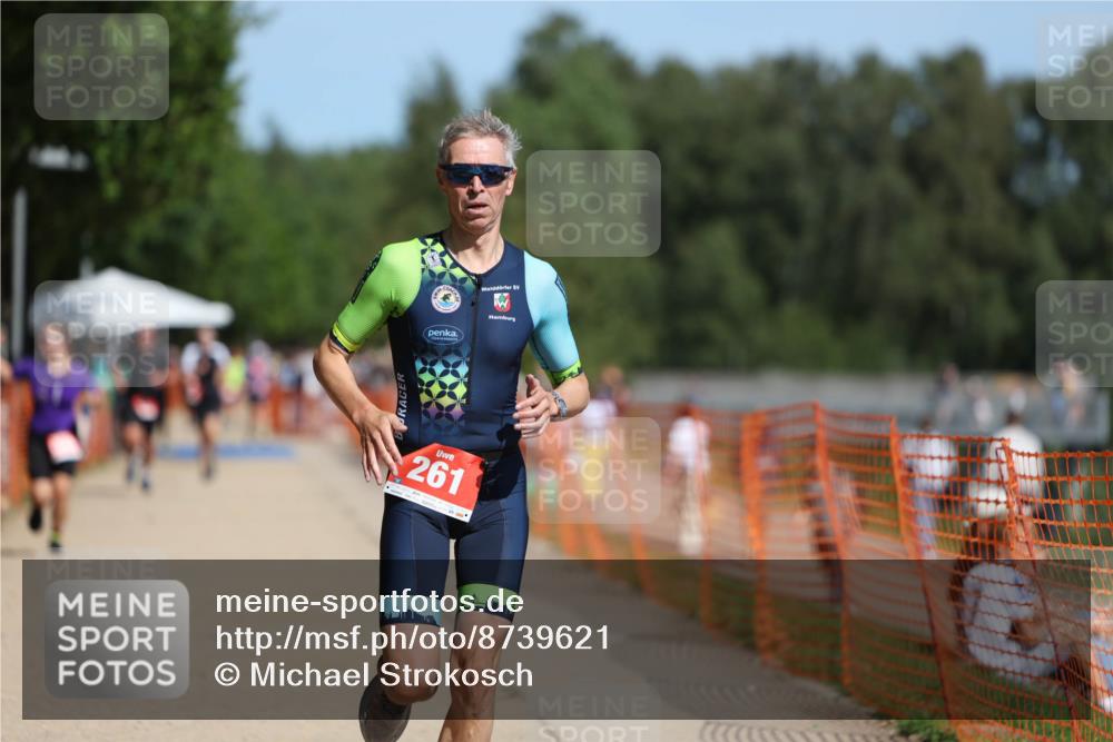 07.09.2025 - 19. Norderstedt Triathlon Michael Strokosch http://msf.ph/oto/8739621 07.09.2025 12:30:07 Laufen 261, 279, 1246 meine-sportfotos.de