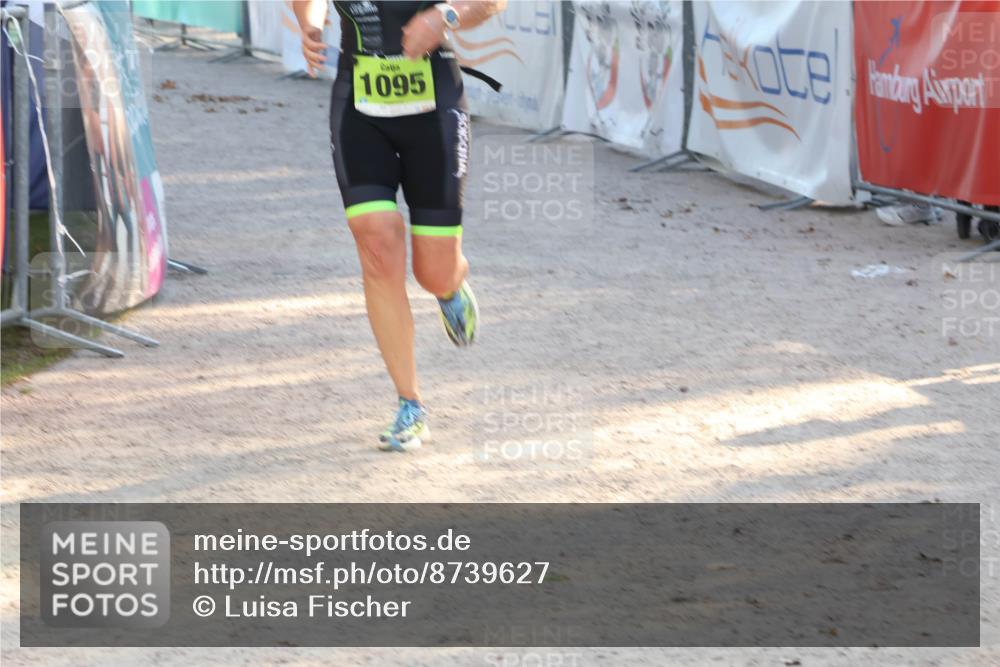 07.09.2025 - 19. Norderstedt Triathlon Luisa Fischer http://msf.ph/oto/8739627 07.09.2025 16:51:35 Ziel 1095 meine-sportfotos.de