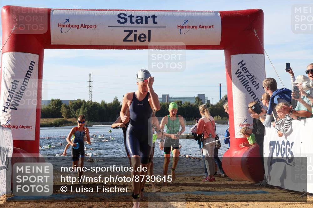 07.09.2025 - 19. Norderstedt Triathlon Luisa Fischer http://msf.ph/oto/8739645 07.09.2025 09:29:40 Schwimmen 554, 556, 563, 567, 572, 587, 588, 591, 595, 609, 618, 619, 629 meine-sportfotos.de