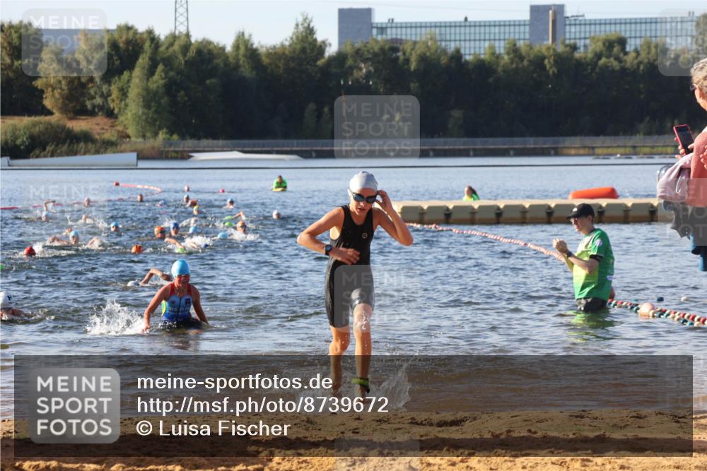 07.09.2025 - 19. Norderstedt Triathlon Luisa Fischer http://msf.ph/oto/8739672 07.09.2025 09:29:46 Schwimmen 556, 572, 587, 595, 601, 609, 618, 619, 629 meine-sportfotos.de