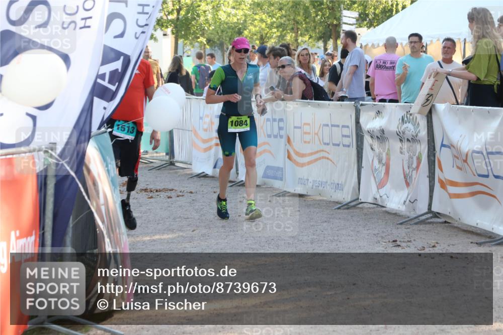 07.09.2025 - 19. Norderstedt Triathlon Luisa Fischer http://msf.ph/oto/8739673 07.09.2025 16:51:47 Ziel  meine-sportfotos.de