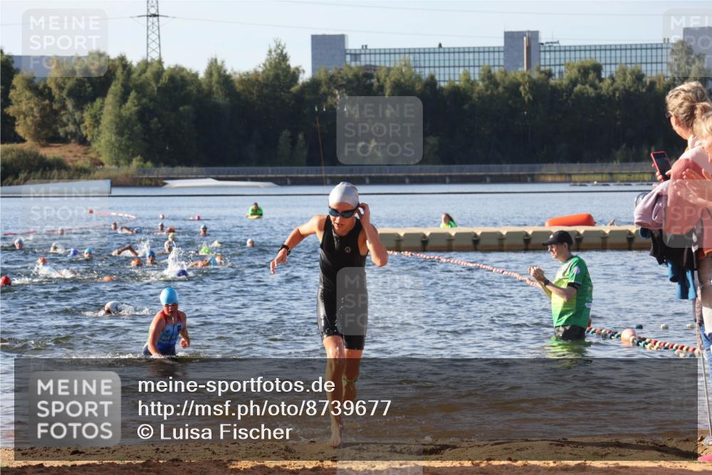 07.09.2025 - 19. Norderstedt Triathlon Luisa Fischer http://msf.ph/oto/8739677 07.09.2025 09:29:46 Schwimmen 556, 572, 587, 595, 601, 609, 618, 619, 629 meine-sportfotos.de