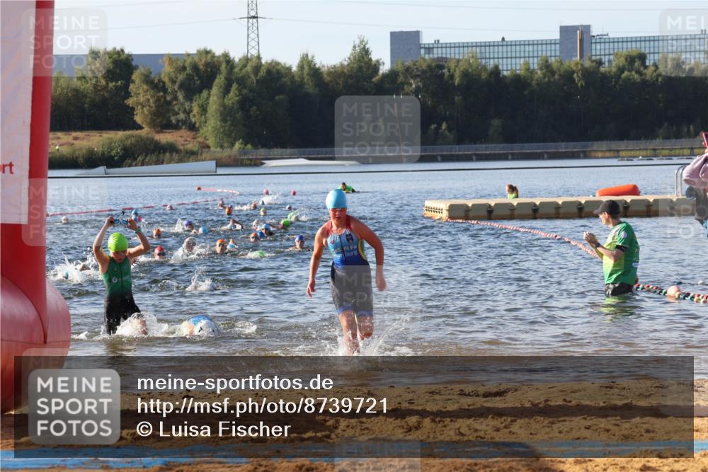 07.09.2025 - 19. Norderstedt Triathlon Luisa Fischer http://msf.ph/oto/8739721 07.09.2025 09:29:51 Schwimmen 556, 572, 595, 601, 603, 607, 609, 618, 619, 629 meine-sportfotos.de