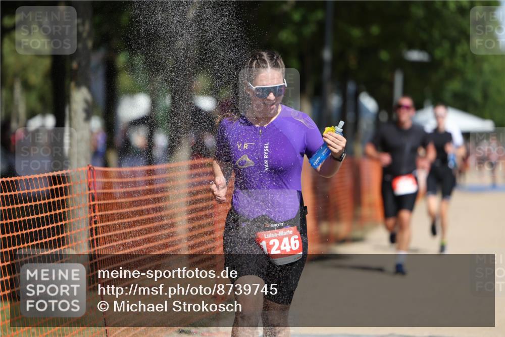 07.09.2025 - 19. Norderstedt Triathlon Michael Strokosch http://msf.ph/oto/8739745 07.09.2025 12:30:15 Laufen 252, 292, 1246 meine-sportfotos.de