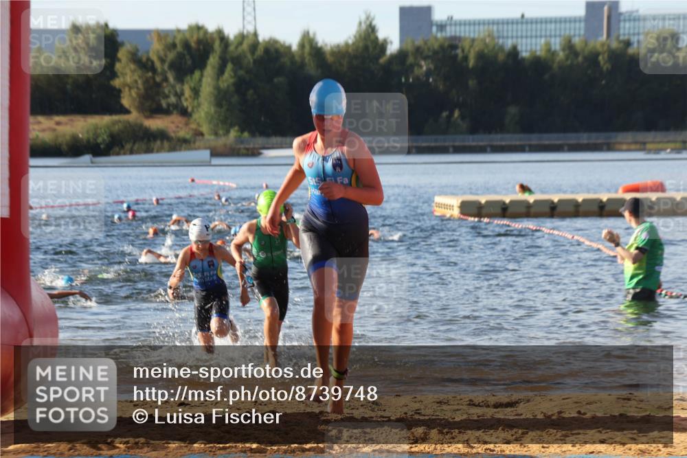 07.09.2025 - 19. Norderstedt Triathlon Luisa Fischer http://msf.ph/oto/8739748 07.09.2025 09:29:53 Schwimmen 556, 572, 595, 601, 603, 607, 609, 629, 634 meine-sportfotos.de