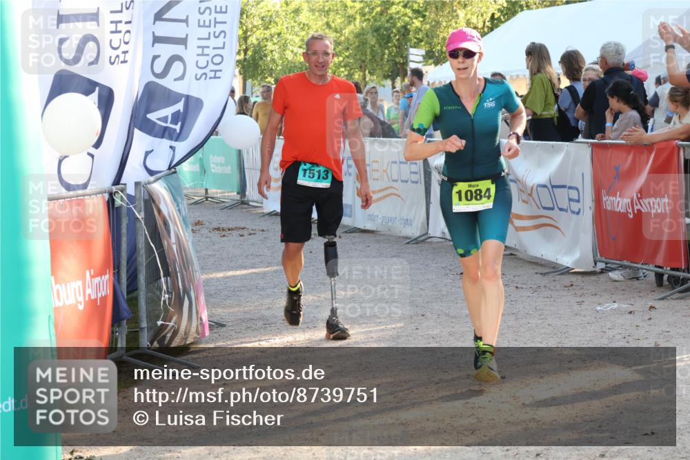 07.09.2025 - 19. Norderstedt Triathlon Luisa Fischer http://msf.ph/oto/8739751 07.09.2025 16:51:52 Ziel 1084, 1513 meine-sportfotos.de