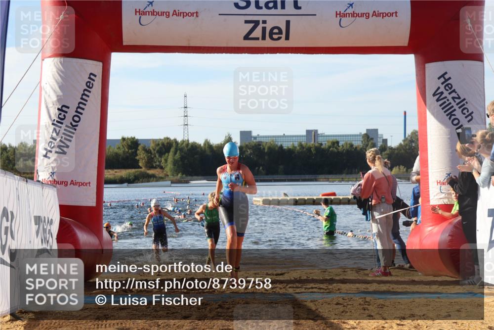 07.09.2025 - 19. Norderstedt Triathlon Luisa Fischer http://msf.ph/oto/8739758 07.09.2025 09:29:54 Schwimmen 556, 601, 603, 607, 634 meine-sportfotos.de