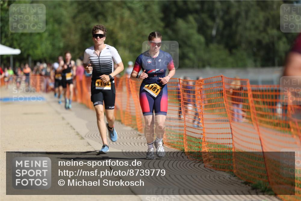 07.09.2025 - 19. Norderstedt Triathlon Michael Strokosch http://msf.ph/oto/8739779 07.09.2025 11:51:37 Laufen 199, 834, 844, 1181, 1194 meine-sportfotos.de