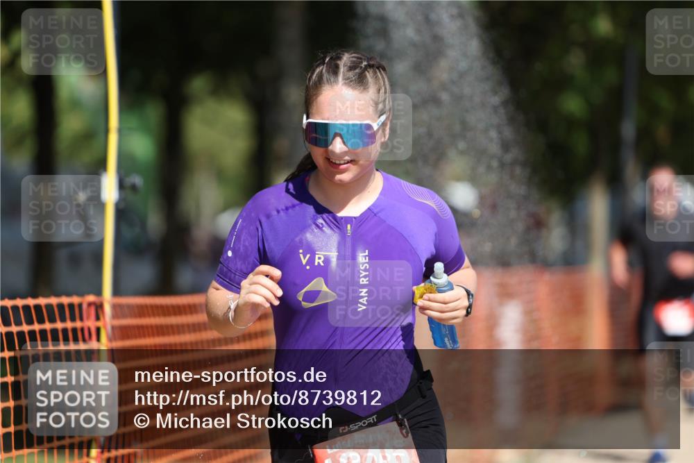 07.09.2025 - 19. Norderstedt Triathlon Michael Strokosch http://msf.ph/oto/8739812 07.09.2025 12:30:16 Laufen 252, 292, 1246 meine-sportfotos.de