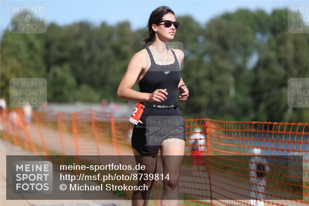 07.09.2025 - 19. Norderstedt Triathlon Michael Strokosch http://msf.ph/oto/8739814 07.09.2025 13:06:21 Laufen 272, 1366 meine-sportfotos.de