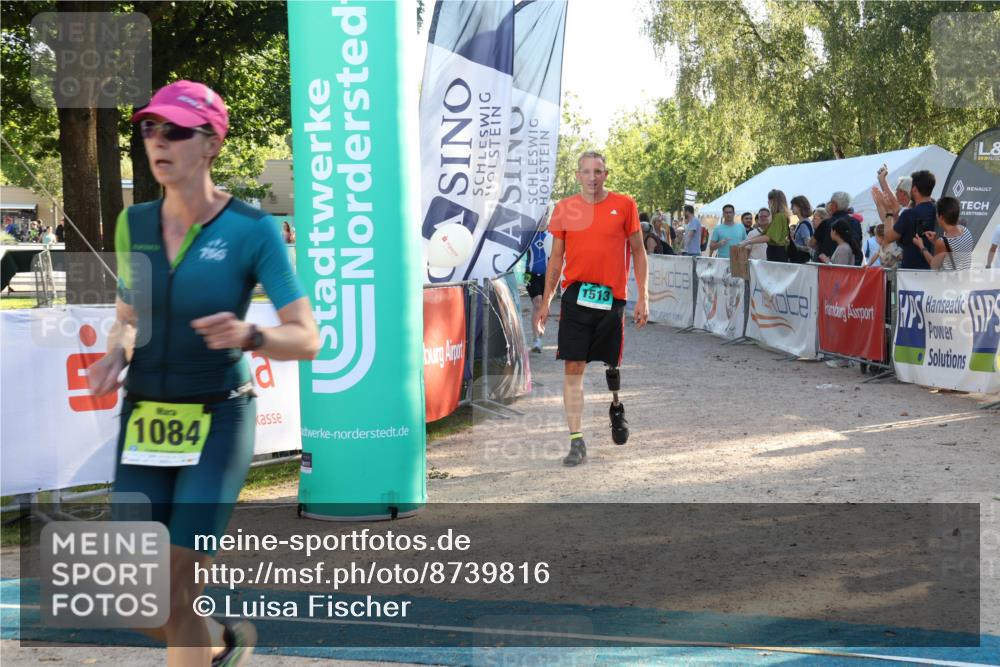 07.09.2025 - 19. Norderstedt Triathlon Luisa Fischer http://msf.ph/oto/8739816 07.09.2025 16:51:55 Ziel 1084, 1513, 1567 meine-sportfotos.de
