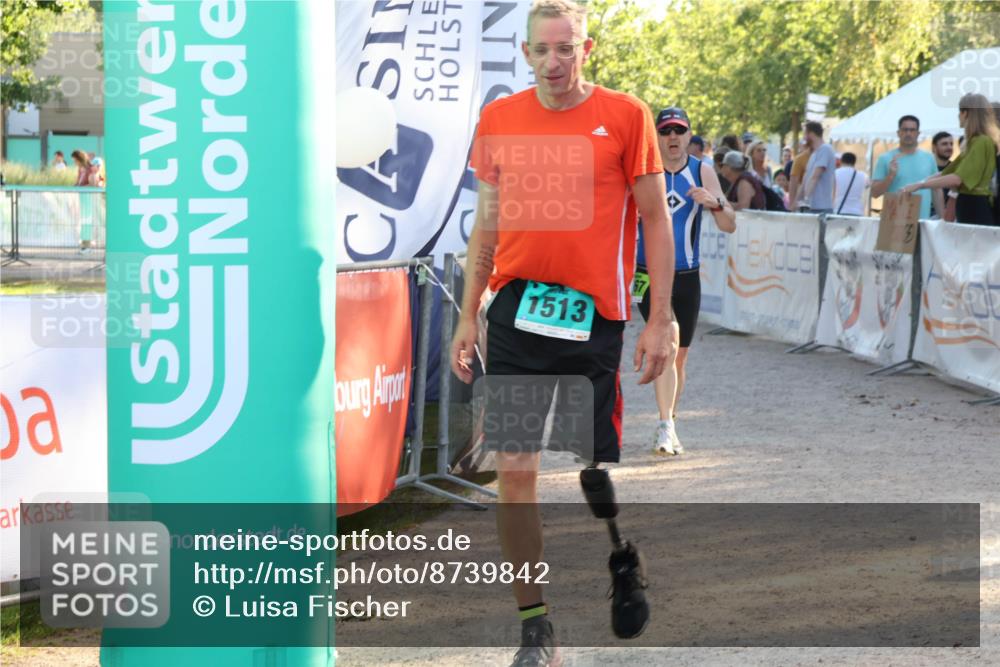 07.09.2025 - 19. Norderstedt Triathlon Luisa Fischer http://msf.ph/oto/8739842 07.09.2025 16:51:56 Ziel 1084, 1092, 1513, 1567 meine-sportfotos.de
