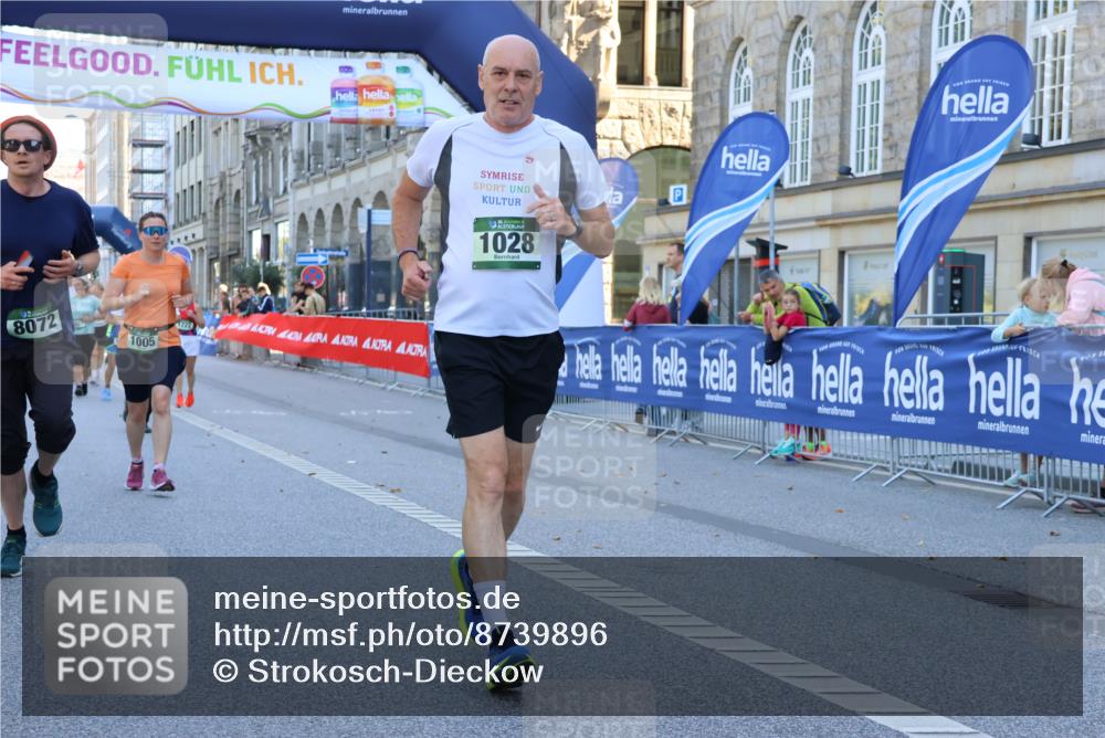 07.09.2025 - BARMER Alsterlauf Strokosch-Dieckow http://msf.ph/oto/8739896 07.09.2025 11:42:47 Ziel 1102, 1126, 1127, 1158, 1164, 1257, 1260, 4055, 8241, 8324, 8464, 8472 meine-sportfotos.de
