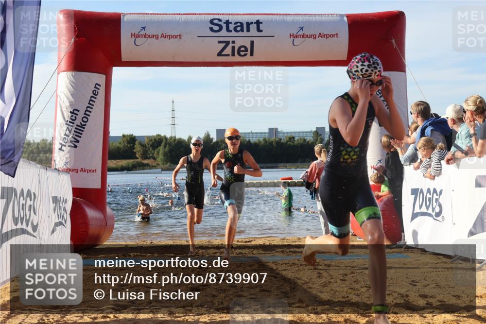 07.09.2025 - 19. Norderstedt Triathlon Luisa Fischer http://msf.ph/oto/8739907 07.09.2025 09:30:04 Schwimmen 568, 603, 607, 617, 625, 634 meine-sportfotos.de