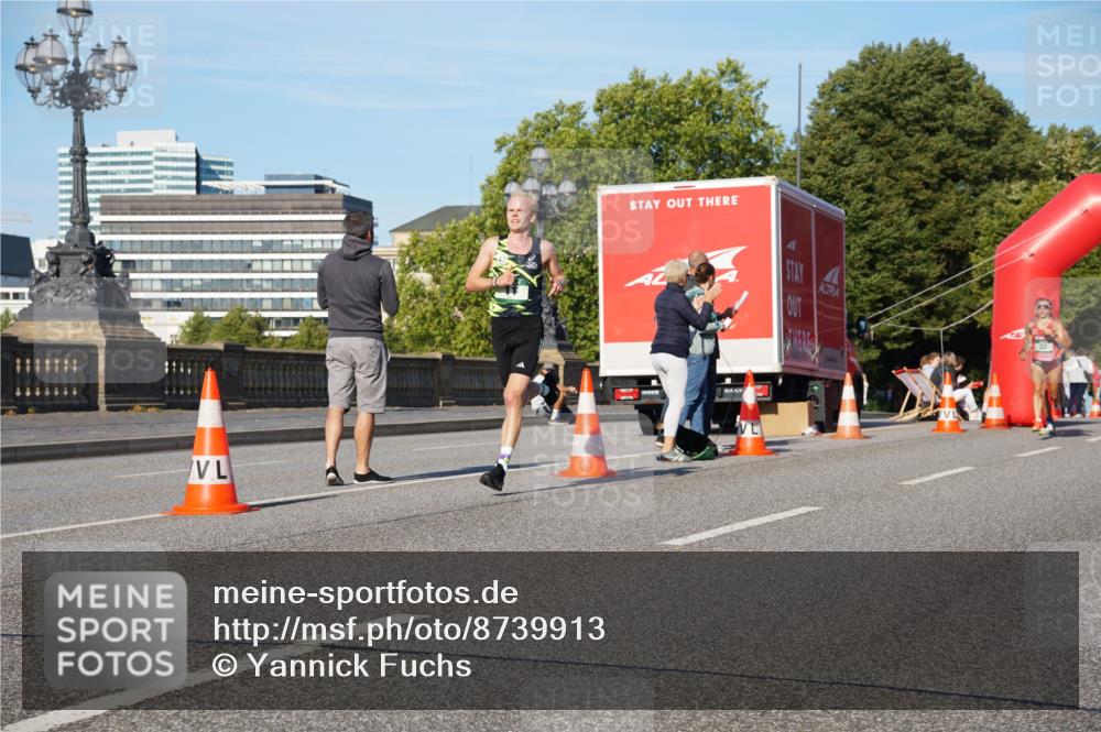 07.09.2025 - BARMER Alsterlauf Yannick Fuchs http://msf.ph/oto/8739913 07.09.2025 09:26:47 Laufen  meine-sportfotos.de