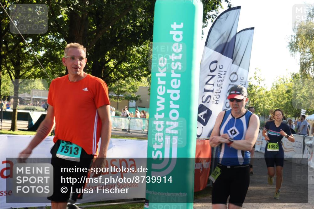 07.09.2025 - 19. Norderstedt Triathlon Luisa Fischer http://msf.ph/oto/8739914 07.09.2025 16:51:58 Ziel 431, 1084, 1092, 1513, 1567 meine-sportfotos.de