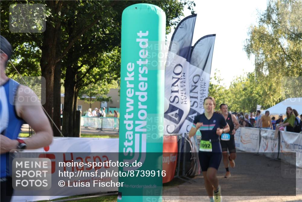 07.09.2025 - 19. Norderstedt Triathlon Luisa Fischer http://msf.ph/oto/8739916 07.09.2025 16:52:00 Ziel 431, 1084, 1092, 1513, 1567 meine-sportfotos.de