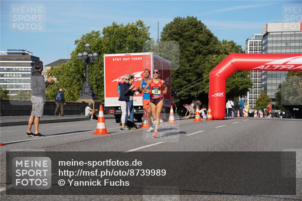 07.09.2025 - BARMER Alsterlauf Yannick Fuchs http://msf.ph/oto/8739989 07.09.2025 09:26:50 Laufen 22 meine-sportfotos.de