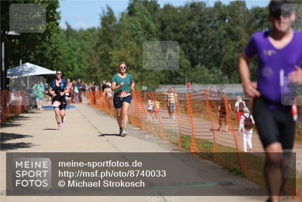 07.09.2025 - 19. Norderstedt Triathlon Michael Strokosch http://msf.ph/oto/8740033 07.09.2025 13:06:33 Laufen 283, 305, 1283 meine-sportfotos.de