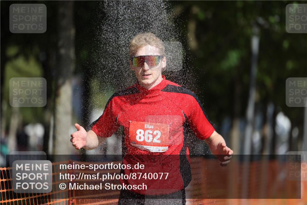 07.09.2025 - 19. Norderstedt Triathlon Michael Strokosch http://msf.ph/oto/8740077 07.09.2025 11:51:55 Laufen 862, 1170, 1206 meine-sportfotos.de