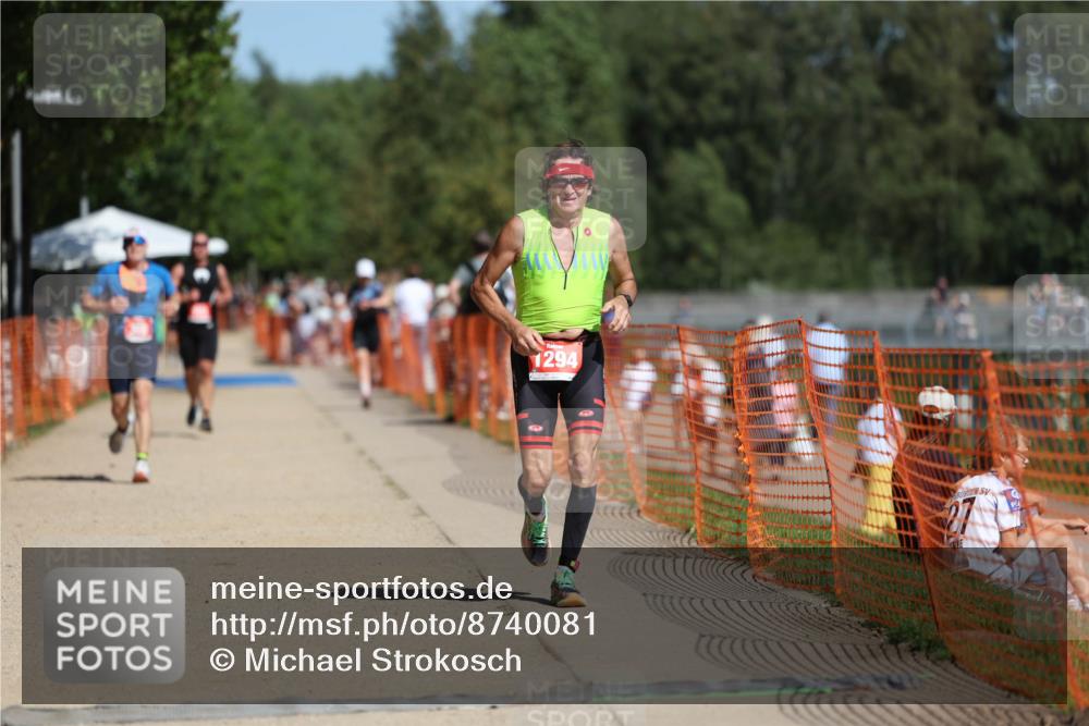 07.09.2025 - 19. Norderstedt Triathlon Michael Strokosch http://msf.ph/oto/8740081 07.09.2025 12:30:30 Laufen 303, 1294 meine-sportfotos.de