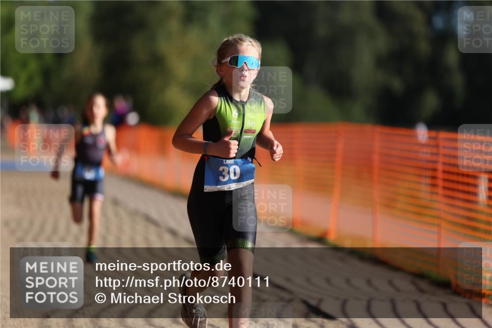 07.09.2025 - 19. Norderstedt Triathlon Michael Strokosch http://msf.ph/oto/8740111 07.09.2025 09:14:07 Laufen 30, 51 meine-sportfotos.de