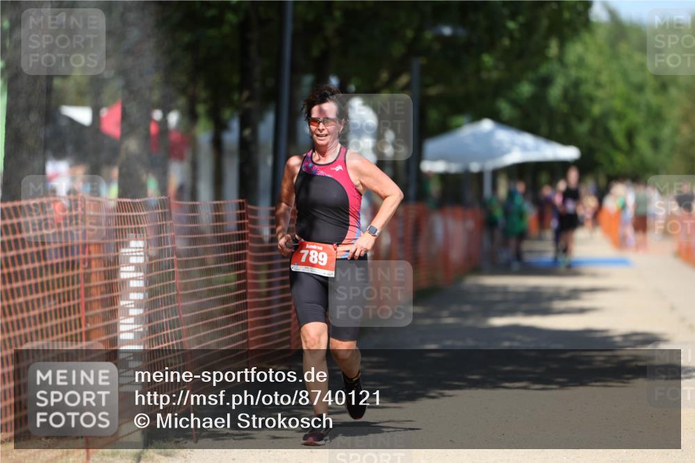 07.09.2025 - 19. Norderstedt Triathlon Michael Strokosch http://msf.ph/oto/8740121 07.09.2025 13:48:52 Laufen 789 meine-sportfotos.de