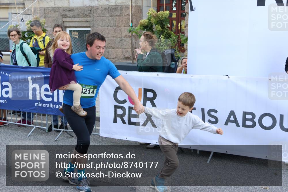 07.09.2025 - BARMER Alsterlauf Strokosch-Dieckow http://msf.ph/oto/8740177 07.09.2025 10:18:39 Ziel 2063, 2219, 2587, 2725, 3084, 3186, 3291, 3292, 3848, 3849, 4071, 4284, 4869, 5706, 6055 meine-sportfotos.de