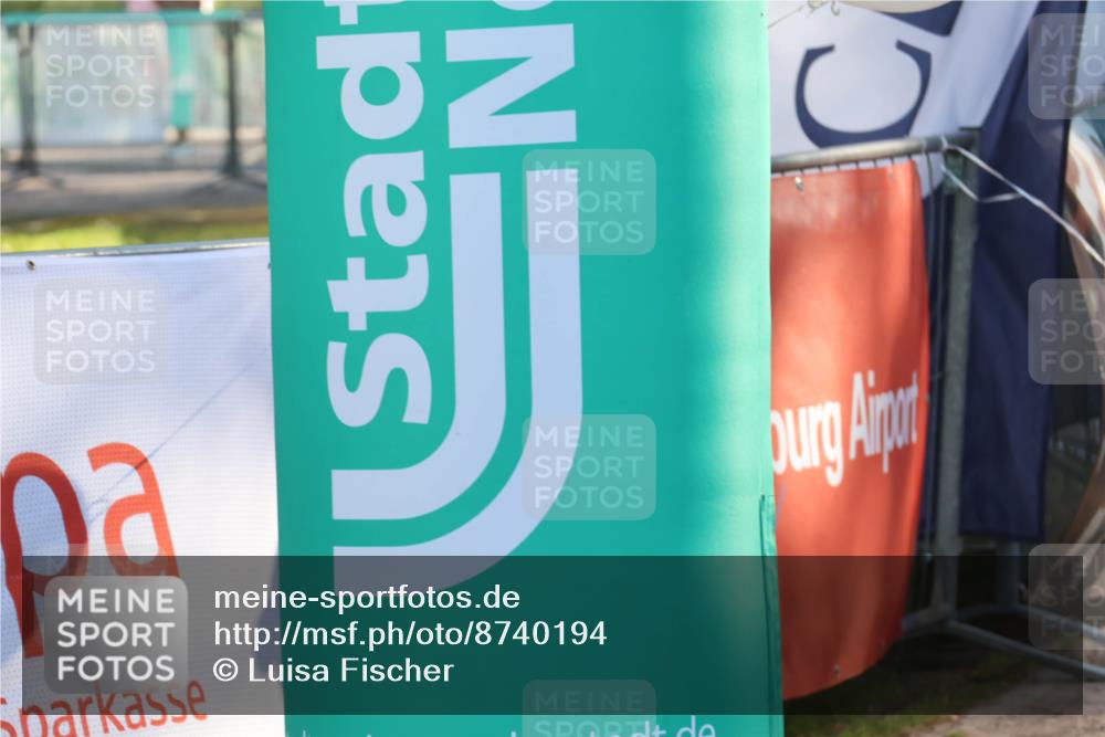 07.09.2025 - 19. Norderstedt Triathlon Luisa Fischer http://msf.ph/oto/8740194 07.09.2025 16:52:55 Ziel 1046, 1094 meine-sportfotos.de