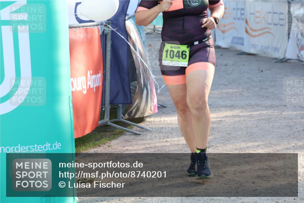 07.09.2025 - 19. Norderstedt Triathlon Luisa Fischer http://msf.ph/oto/8740201 07.09.2025 16:52:56 Ziel 1046, 1094 meine-sportfotos.de