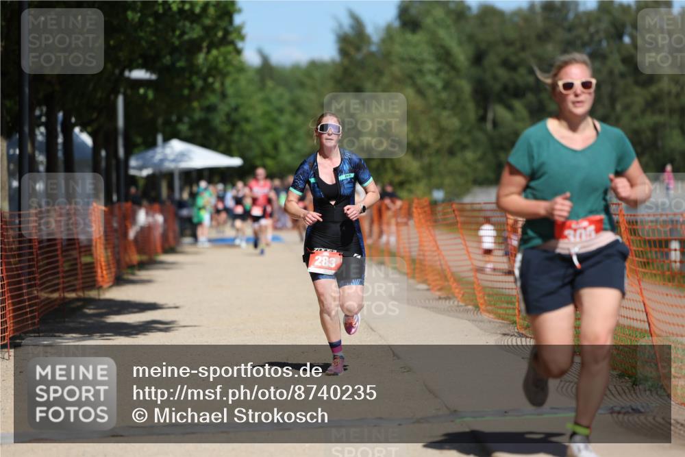 07.09.2025 - 19. Norderstedt Triathlon Michael Strokosch http://msf.ph/oto/8740235 07.09.2025 13:06:38 Laufen 283, 305 meine-sportfotos.de