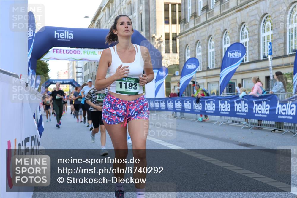 07.09.2025 - BARMER Alsterlauf Strokosch-Dieckow http://msf.ph/oto/8740292 07.09.2025 11:42:32 Ziel 1067, 1068, 1102, 1124, 1257, 1260, 8241, 8472 meine-sportfotos.de