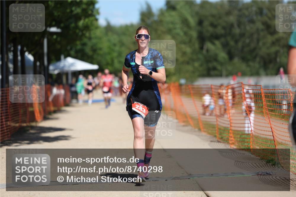 07.09.2025 - 19. Norderstedt Triathlon Michael Strokosch http://msf.ph/oto/8740298 07.09.2025 13:06:39 Laufen 283, 305 meine-sportfotos.de