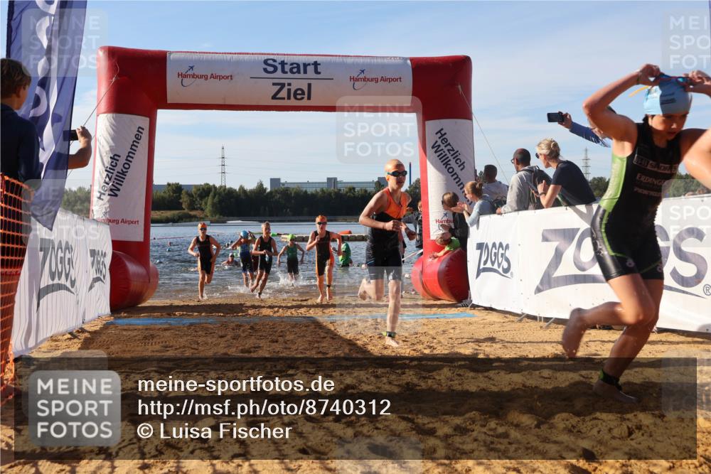 07.09.2025 - 19. Norderstedt Triathlon Luisa Fischer http://msf.ph/oto/8740312 07.09.2025 09:30:34 Schwimmen 566, 569, 576, 577, 580, 584, 589, 592, 598, 599, 614, 615, 622, 623 meine-sportfotos.de