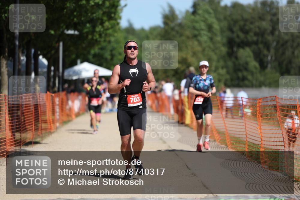 07.09.2025 - 19. Norderstedt Triathlon Michael Strokosch http://msf.ph/oto/8740317 07.09.2025 12:30:39 Laufen 303, 703, 822, 1280, 1343 meine-sportfotos.de