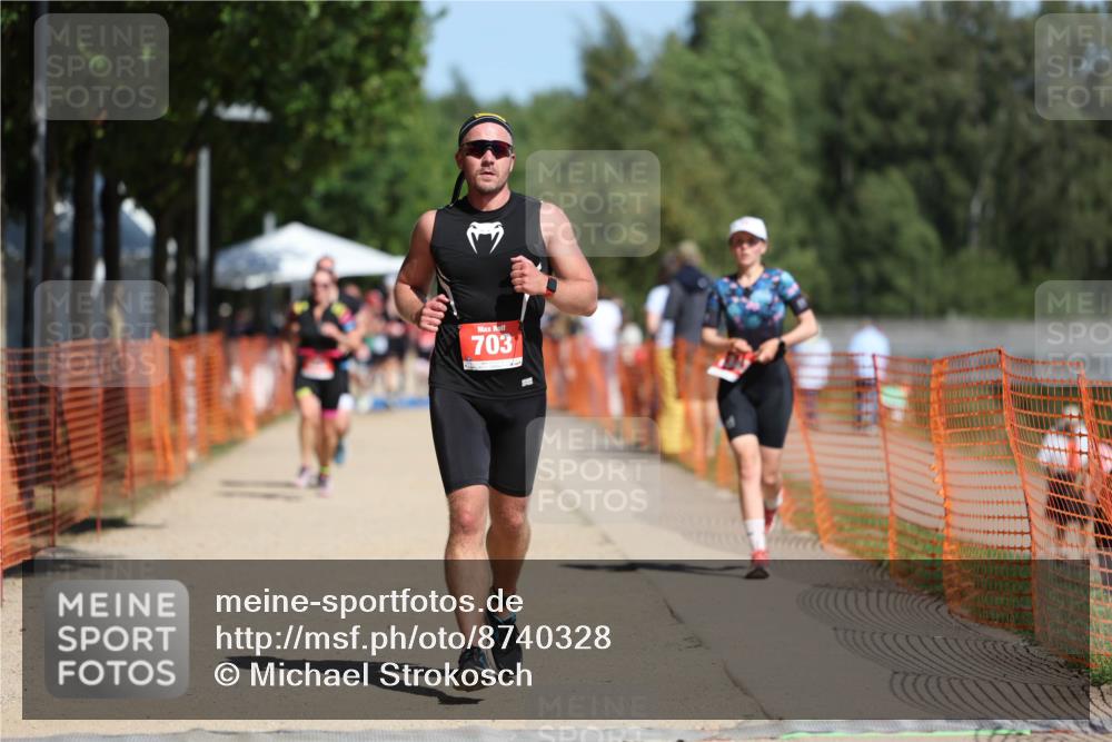 07.09.2025 - 19. Norderstedt Triathlon Michael Strokosch http://msf.ph/oto/8740328 07.09.2025 12:30:39 Laufen 303, 703, 822, 1280, 1343 meine-sportfotos.de