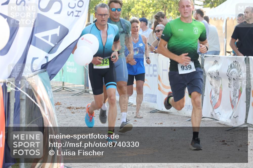 07.09.2025 - 19. Norderstedt Triathlon Luisa Fischer http://msf.ph/oto/8740330 07.09.2025 16:53:08 Ziel 939, 1078, 1632 meine-sportfotos.de