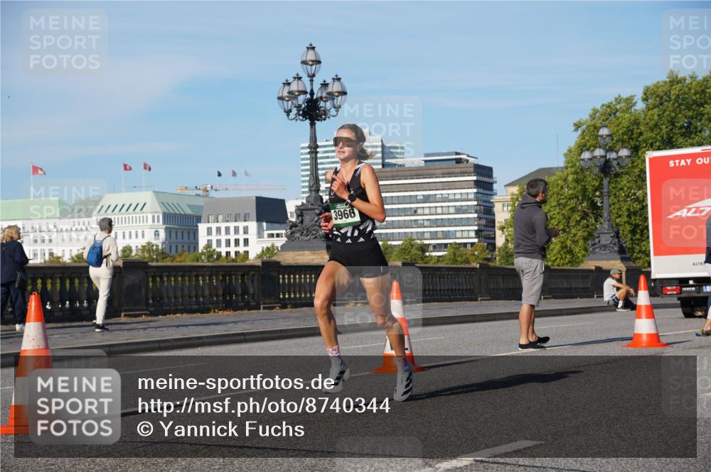 07.09.2025 - BARMER Alsterlauf Yannick Fuchs http://msf.ph/oto/8740344 07.09.2025 09:27:10 Laufen 3966 meine-sportfotos.de