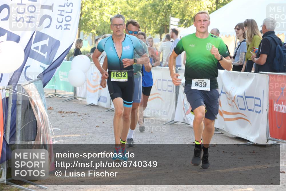 07.09.2025 - 19. Norderstedt Triathlon Luisa Fischer http://msf.ph/oto/8740349 07.09.2025 16:53:09 Ziel 939, 1078, 1632 meine-sportfotos.de