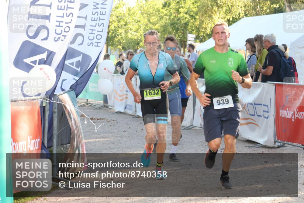 07.09.2025 - 19. Norderstedt Triathlon Luisa Fischer http://msf.ph/oto/8740358 07.09.2025 16:53:10 Ziel 939, 1632 meine-sportfotos.de