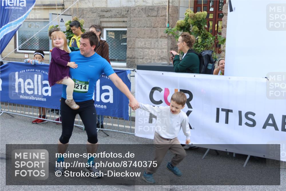 07.09.2025 - BARMER Alsterlauf Strokosch-Dieckow http://msf.ph/oto/8740375 07.09.2025 10:18:38 Ziel 2063, 2219, 2587, 2725, 3084, 3186, 3291, 3292, 3848, 3849, 4071, 4284, 4869, 5706, 6055 meine-sportfotos.de