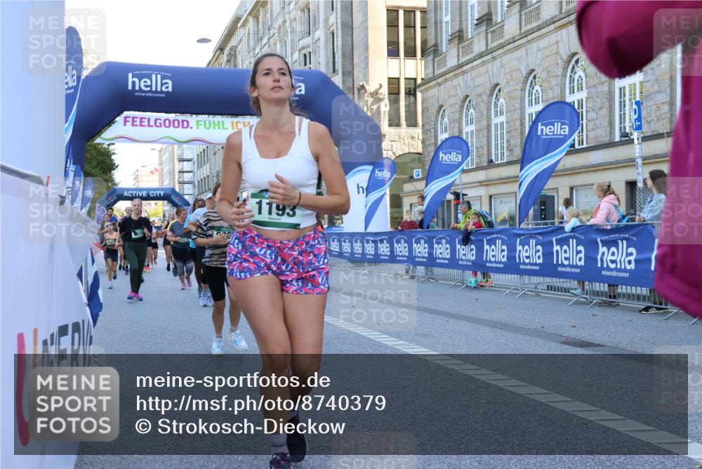 07.09.2025 - BARMER Alsterlauf Strokosch-Dieckow http://msf.ph/oto/8740379 07.09.2025 11:42:31 Ziel 1067, 1068, 1102, 1124, 1257, 1260, 8241, 8472 meine-sportfotos.de
