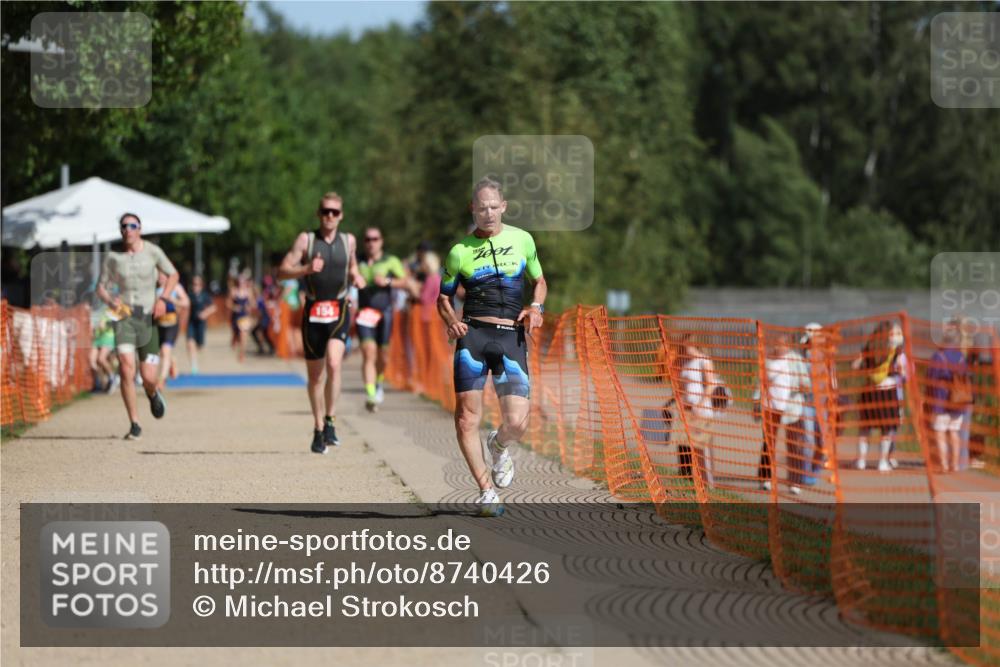 07.09.2025 - 19. Norderstedt Triathlon Michael Strokosch http://msf.ph/oto/8740426 07.09.2025 11:52:19 Laufen 154, 771, 1197 meine-sportfotos.de