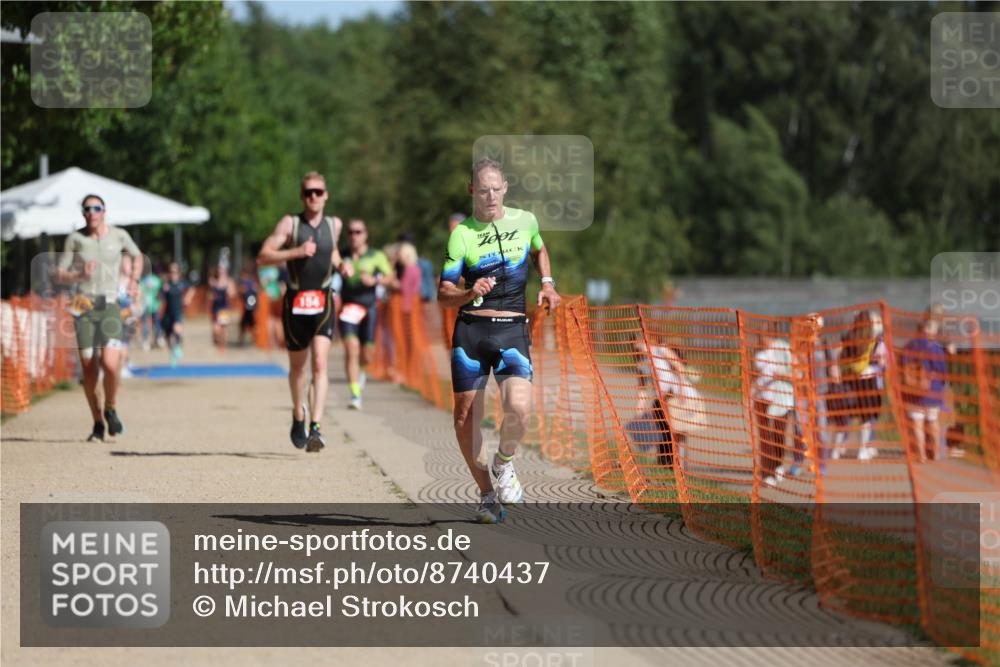 07.09.2025 - 19. Norderstedt Triathlon Michael Strokosch http://msf.ph/oto/8740437 07.09.2025 11:52:20 Laufen 154, 771, 1188, 1197 meine-sportfotos.de