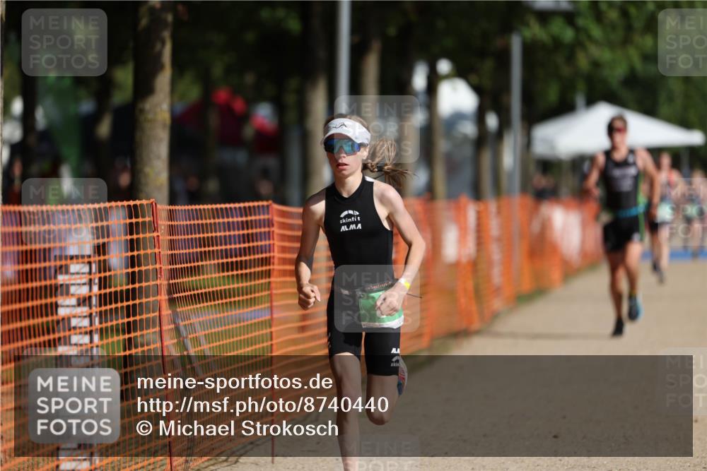 07.09.2025 - 19. Norderstedt Triathlon Michael Strokosch http://msf.ph/oto/8740440 07.09.2025 10:55:55 Laufen 89, 668, 1150 meine-sportfotos.de